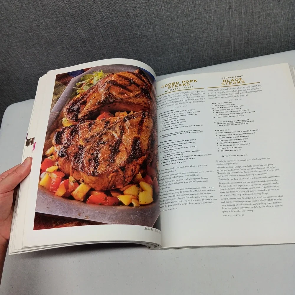 Weber Big Book of Grilling Cookbook 350+ BBQ Recipes Burgers Steak Fish‎ Chicken